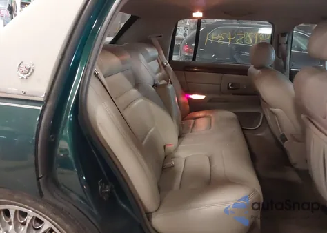 1997 Cadillac Deville Standard z USA, uszkodzony, nr VIN 1G6KD54Y1VU287734